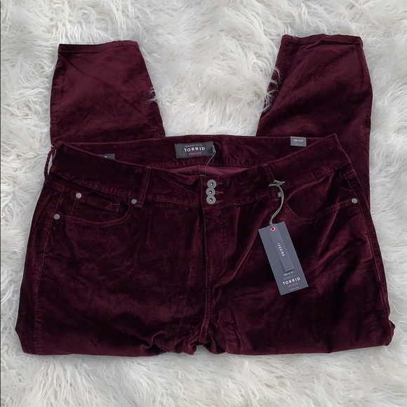 NWT Torrid Burgundy Velvet Jeggings Size 22S - Picture 3 of 8